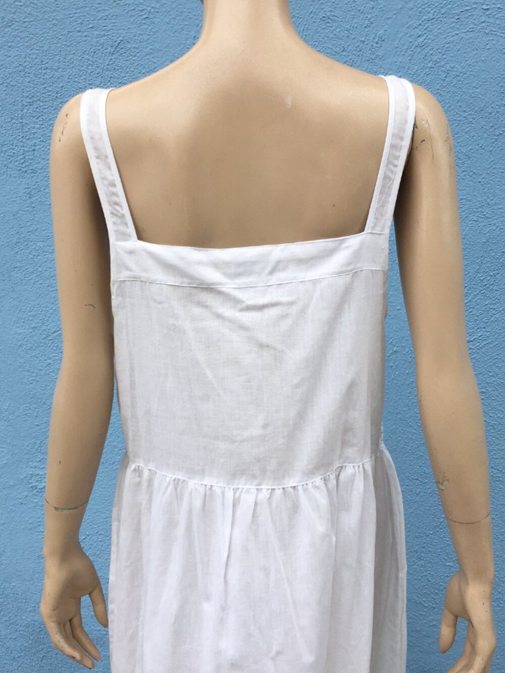 NWT Laura Ashley White Romantic Gown Nightgown Lace Sleeveless sz L Cottagecore - Picture 7 of 10